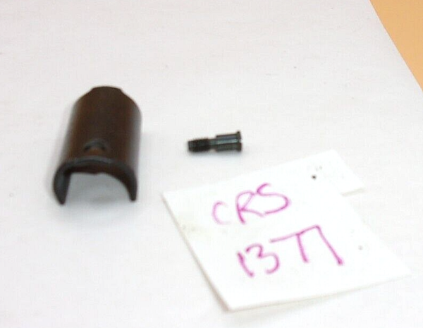 Crosman 1377 Air Pistol - Breech Cover w/ Screw - Image 4