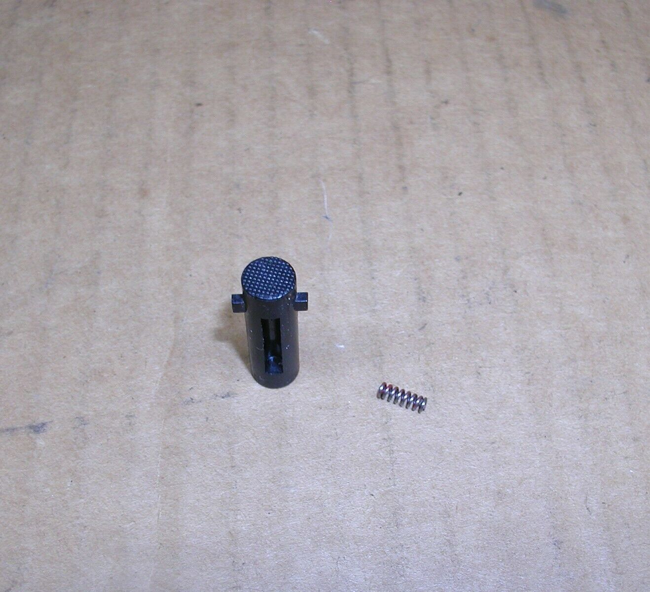 Crosman-1911BB-Air-Pistol-Magazine-Release-Button-w-Spring-Used-224718828739 Crosman 1911BB Air Pistol - Magazine Release Button w/ Spring Used