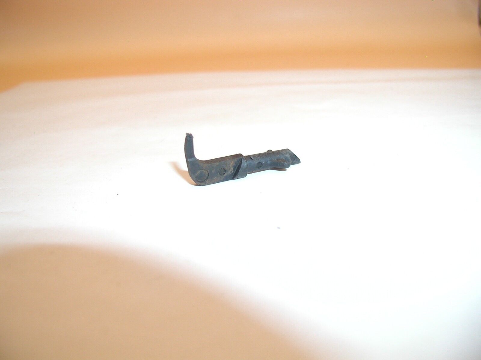 Smith-Wesson-410-40SW-Disconnector-Plastic-226187020700 Smith & Wesson 410 .40S&W - Disconnector, Plastic