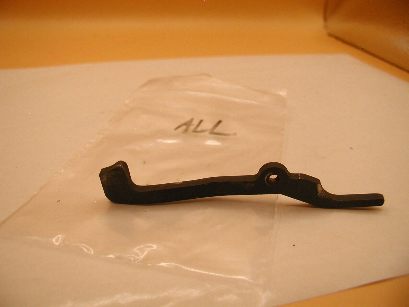 Revelation R310AB 12g - Action Lock Lever