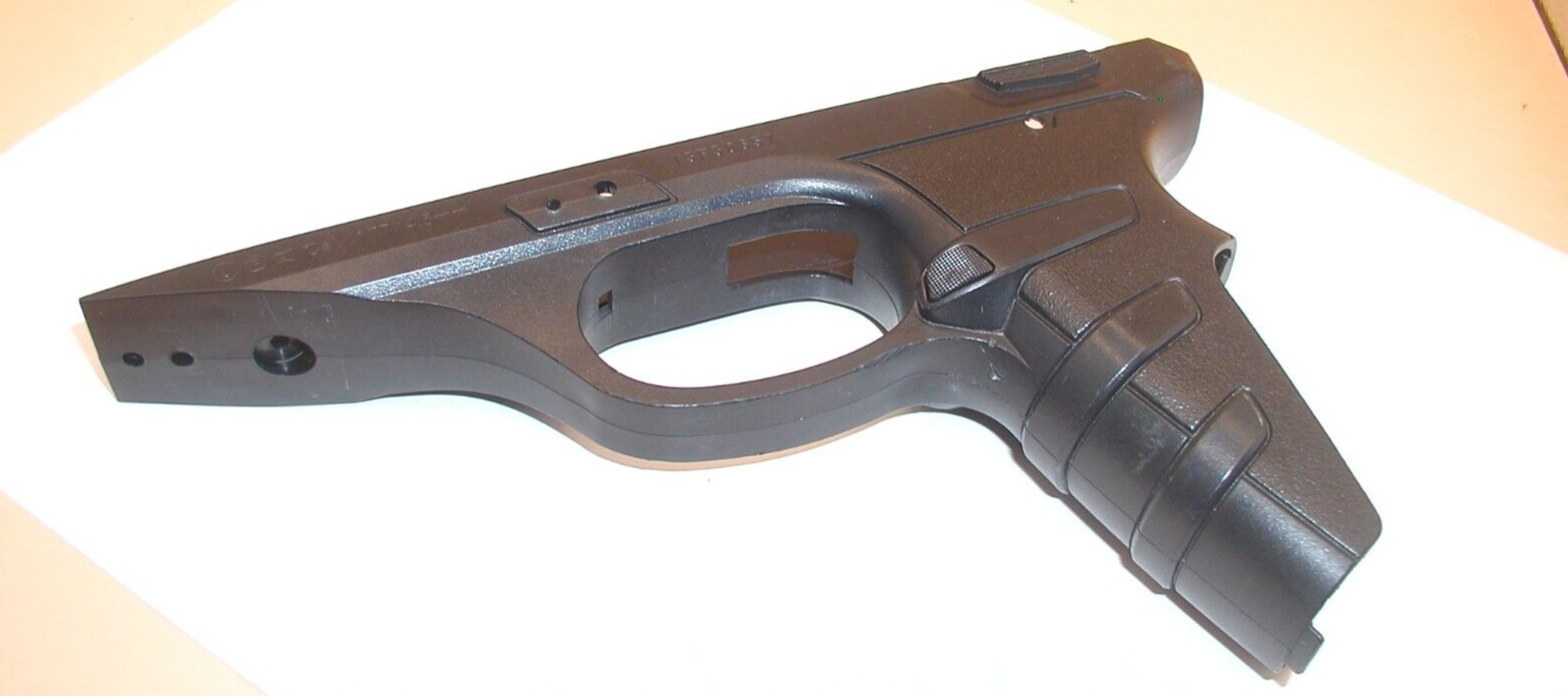 GAMO-P-25-Blowback-Pistol-Grip-Plastic-226423355184-2 GAMO P-25 Blowback Pistol - Grip, Plastic - Image 3