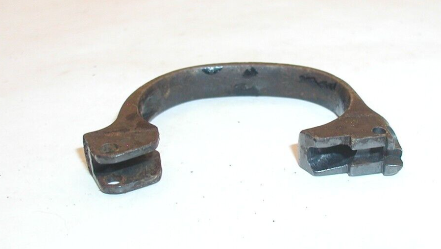 Harrington & Richardson 732 .32 S&W L - Trigger Guard - Image 4