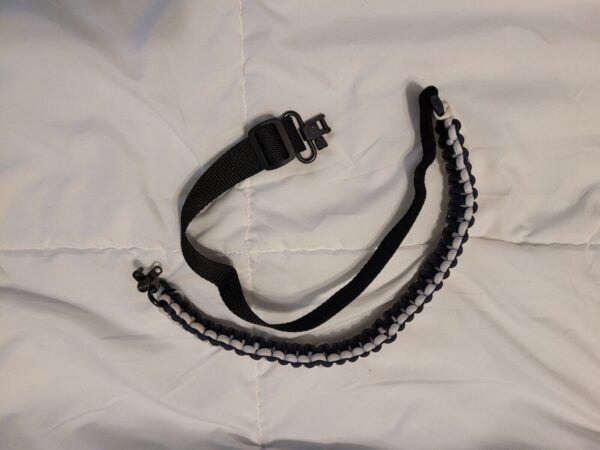 Paracord Sling With Swivels - White/Blue 33"