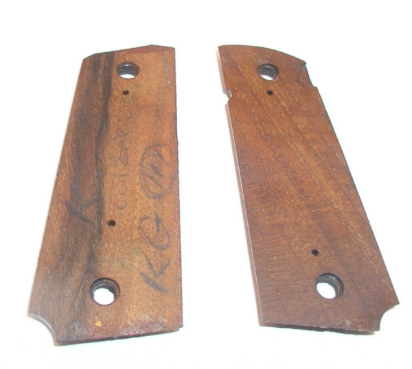 Metro Arms American Classic Commander 1911 .45 Auto - Grips, Checkered, Wood - Image 4