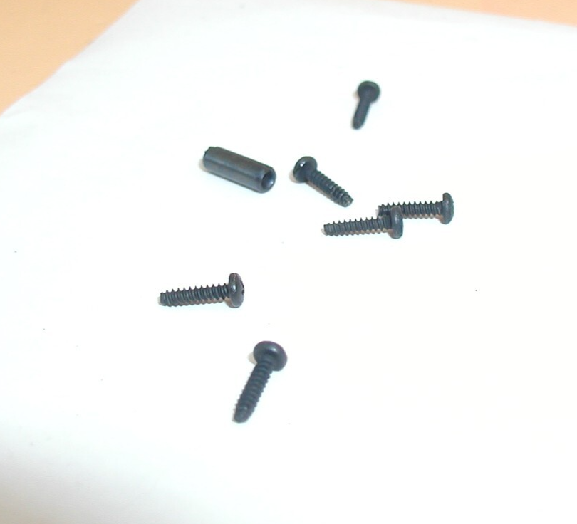 Crosman-Phantom-CO2-Pistol-ScrewsPin-Bag-226759729973-3 Crosman Phantom CO2 Pistol - Screws/Pin Bag - Image 4