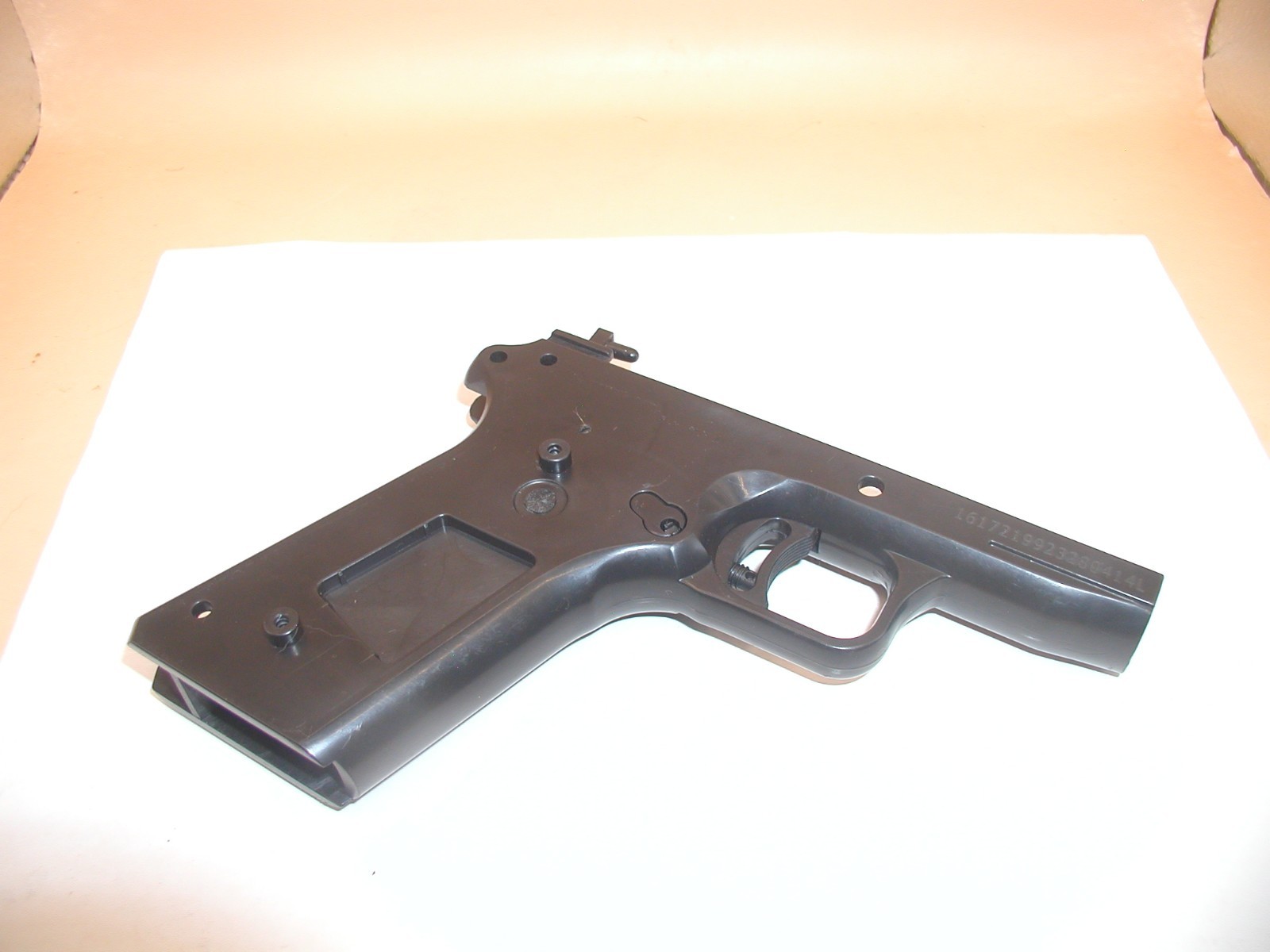 Bear River 1911 Airsoft Pistol - Grip, Plastic - Image 3