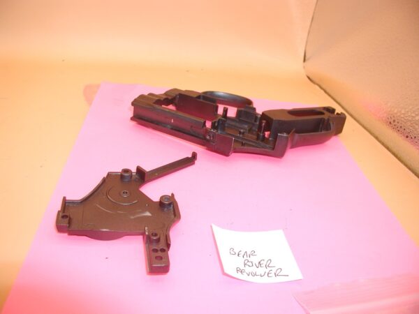 Bear River 357 Air Gun Revolver - Frame and Side Plate, Black - Image 4