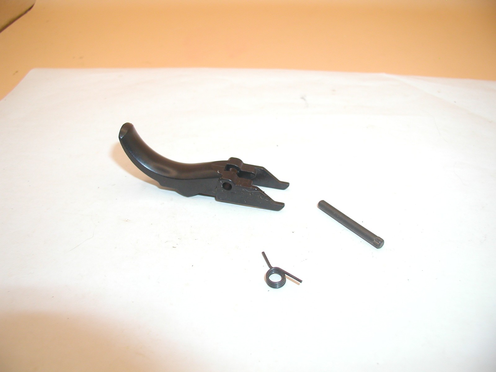 Crosman-MAKO-CM9B-Air-Pistol-Trigger-Pin-and-Spring-226900283592 Crosman MAKO CM9B Air Pistol - Trigger, Pin and Spring