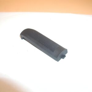 Crosman MAKO CM9B  Air Pistol - Rear Grip