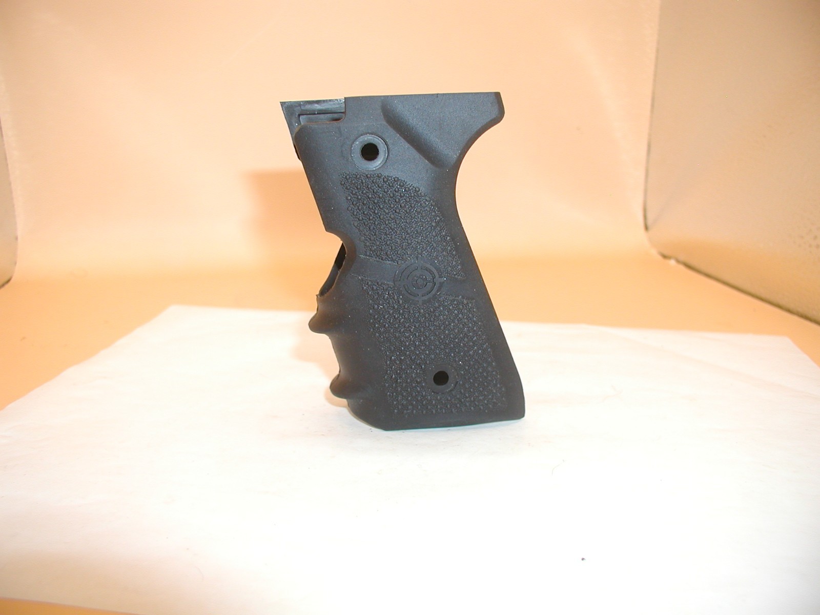 Crosman-MAKO-CM9B-Air-Pistol-Grip-Plastic-Wrap-Around-226900290488 Crosman MAKO CM9B Air Pistol - Grip, Plastic, Wrap Around