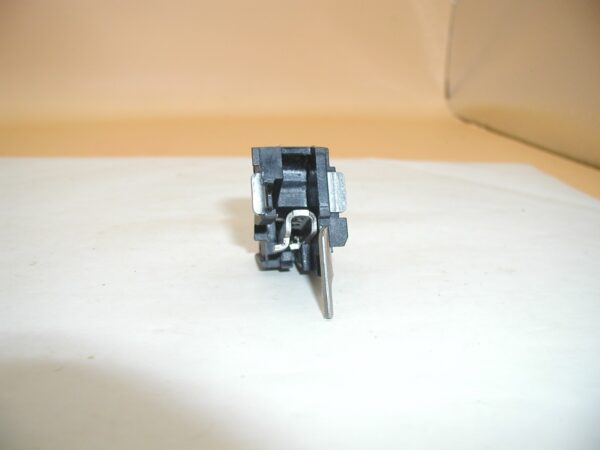 Smith & Wesson SD9 - Sear Housing Block Assembly - Image 5