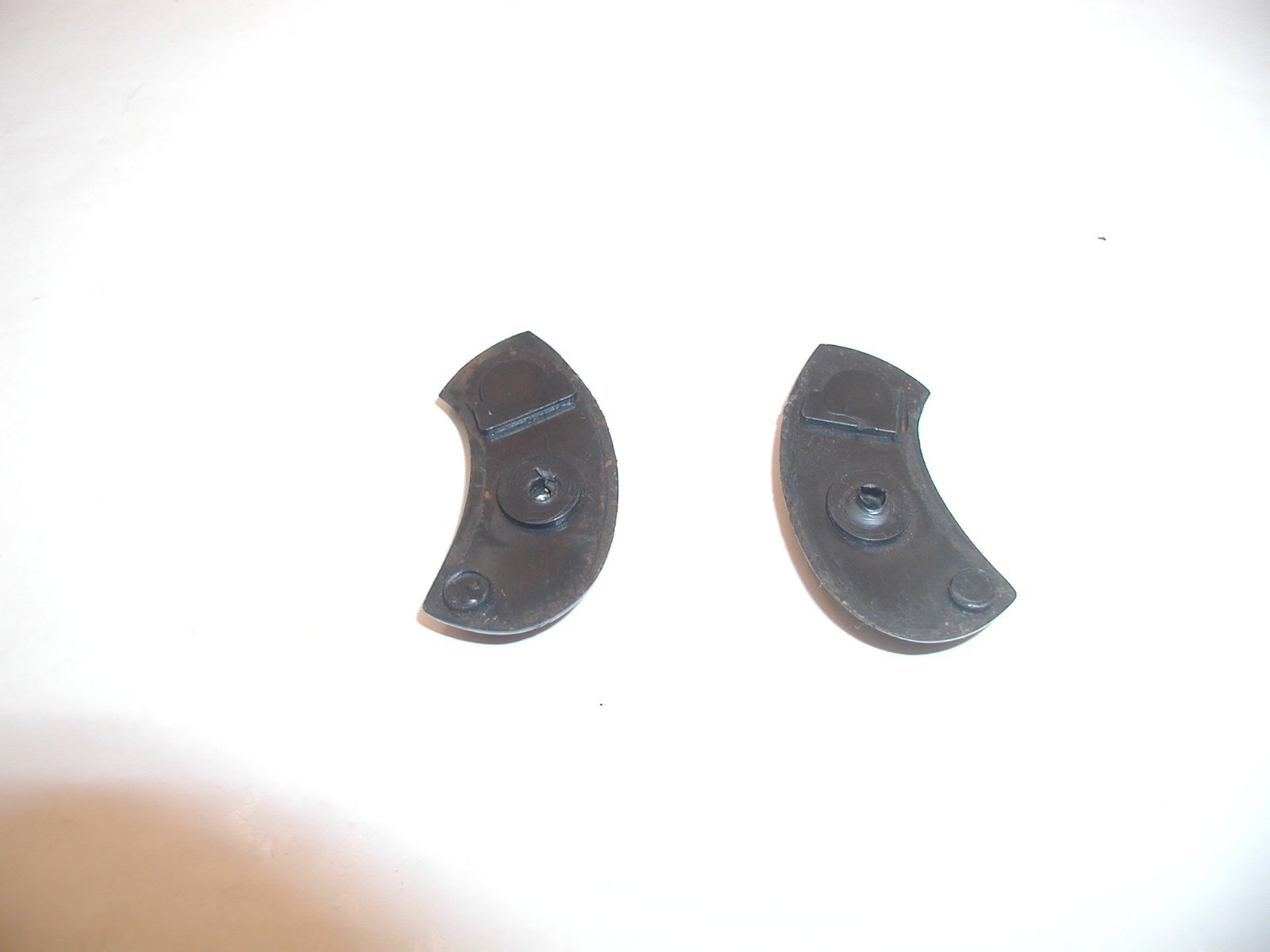 Freedom Mini Revolver 22 Magnum - Grip Set, Black Plastic - Image 4