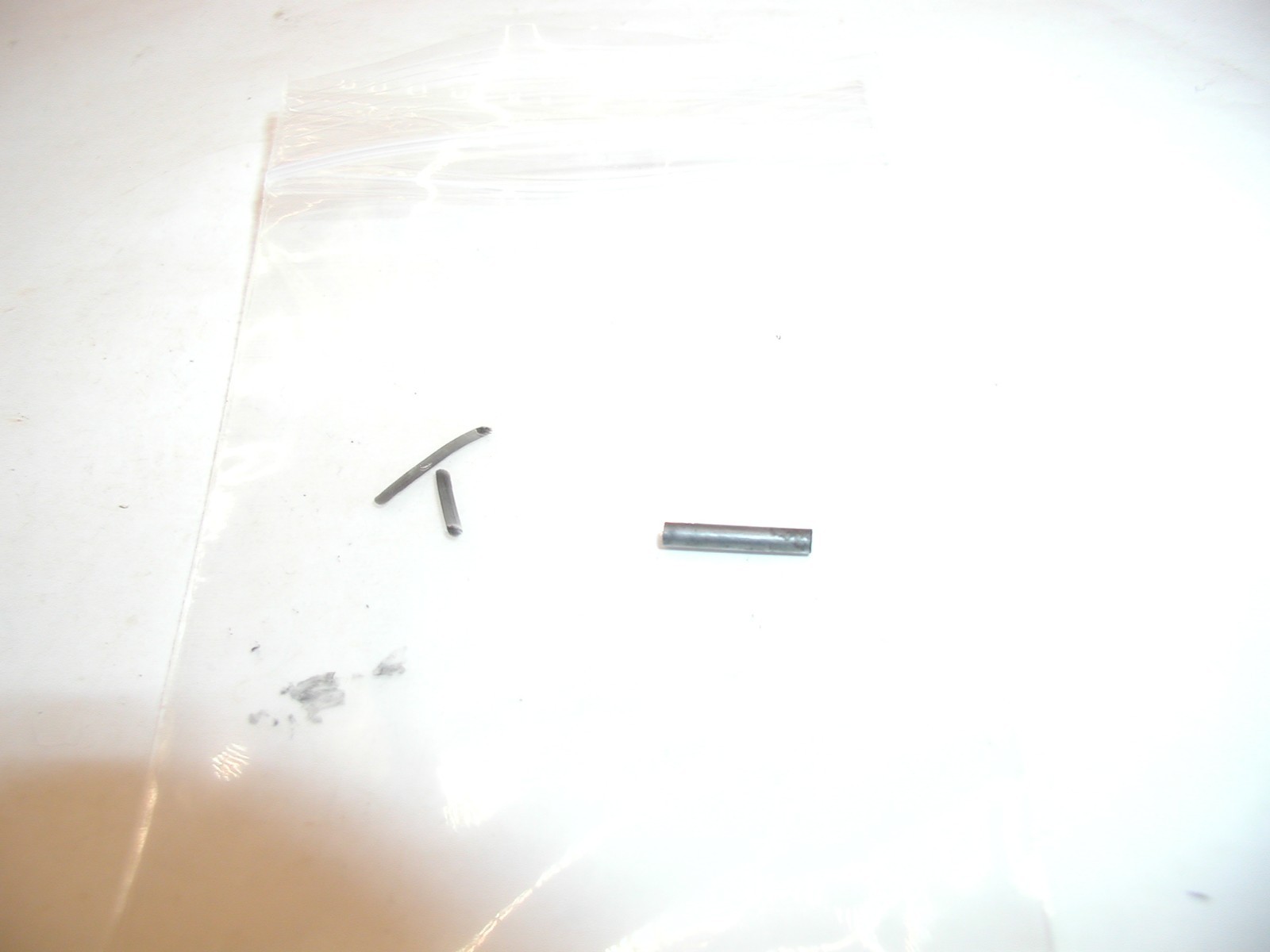 Davis Derringer D-32 - Trigger Pin