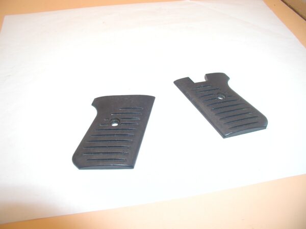 Jennings Arms J-22 .22LR - Grips, Black
