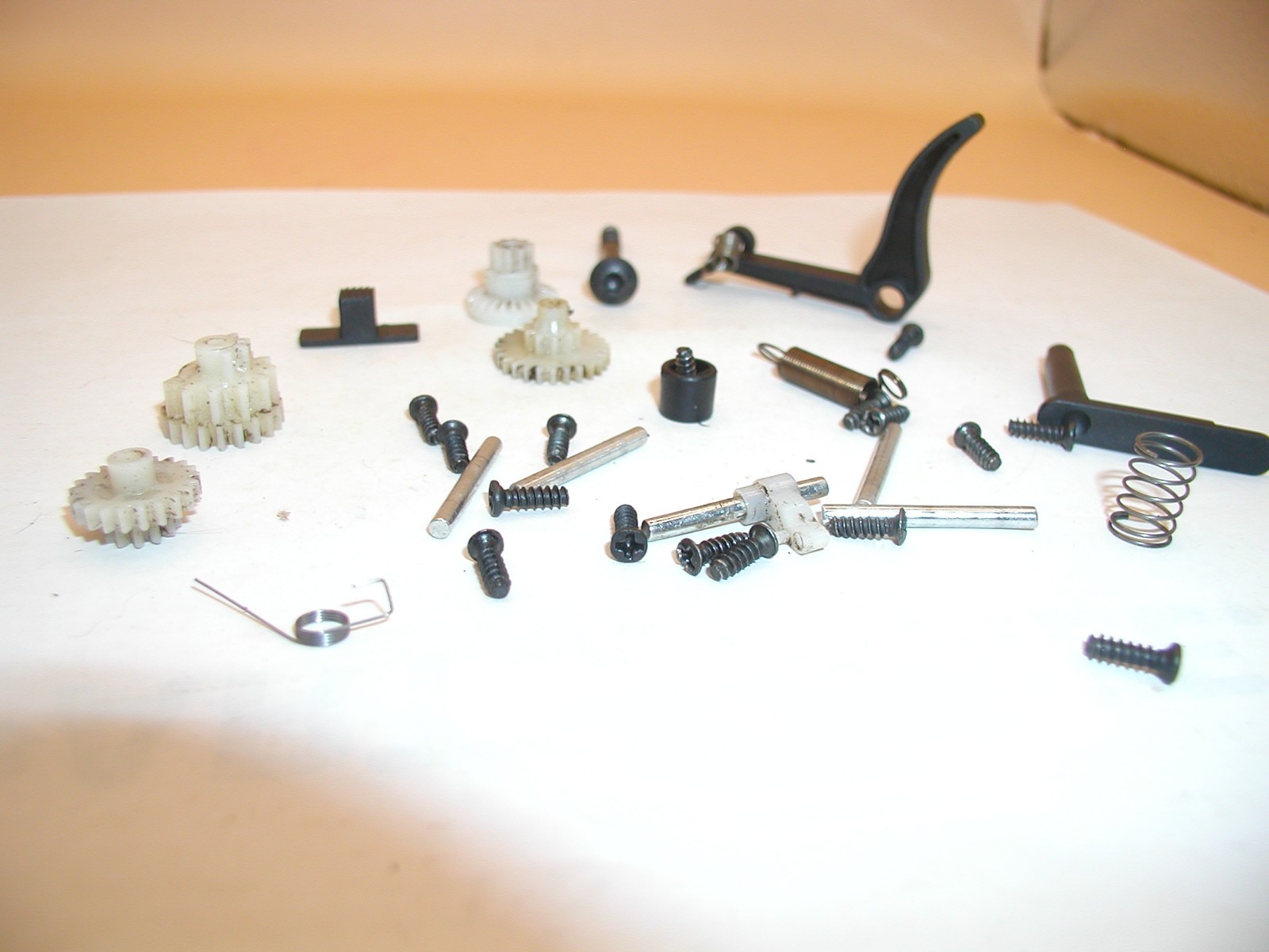 Unknown-Make-Airsoft-Rifle-Parts-Bag-Small-227034933235-2 Unknown Make Airsoft Rifle - Parts Bag, Small - Image 3