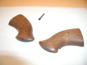 bbm starter revolver blank wood grips with screw and nut
