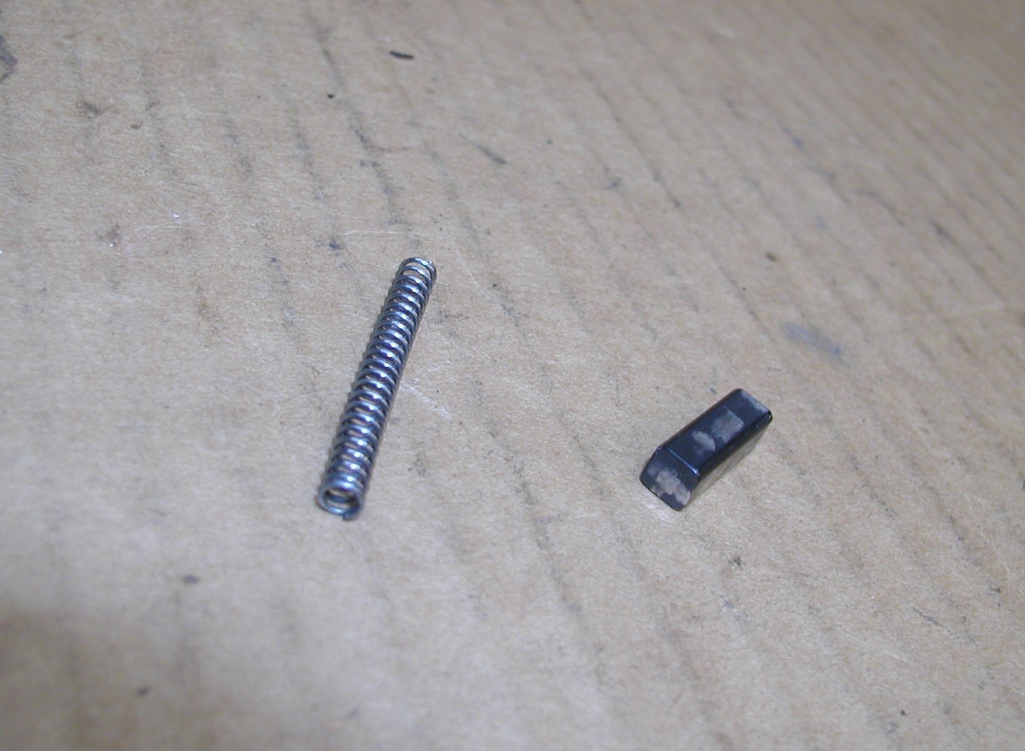 winchester 120, 1200 12 gauge carrier plunger and carrier spring winchester 120, 1200 12 gauge carrier plunger and carrier spring