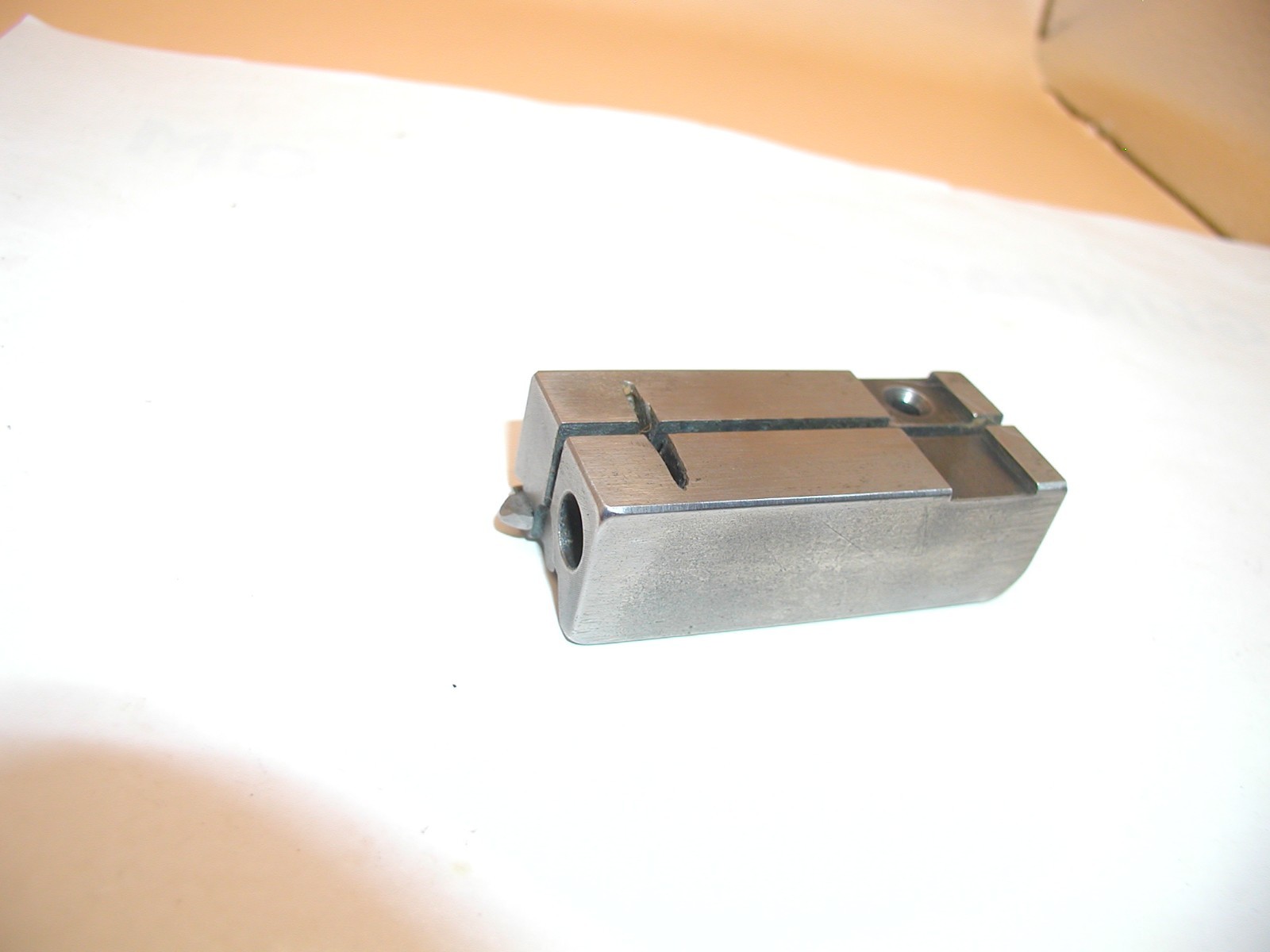 intratec tec 22 pistol bolt w/ extractor intratec tec 22 pistol bolt w/ extractor